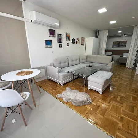 Sara Center Penzion